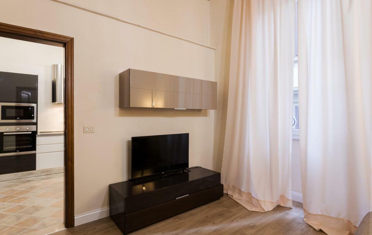 Duomo 2 Bedroom Apartment ฟลอเรนซ์ ภายนอก รูปภาพ