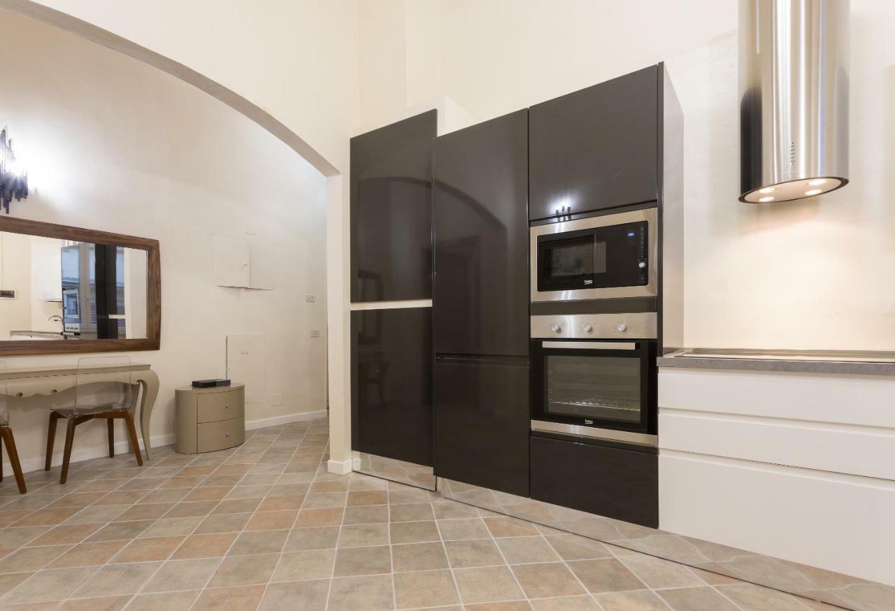 Duomo 2 Bedroom Apartment ฟลอเรนซ์ ภายนอก รูปภาพ