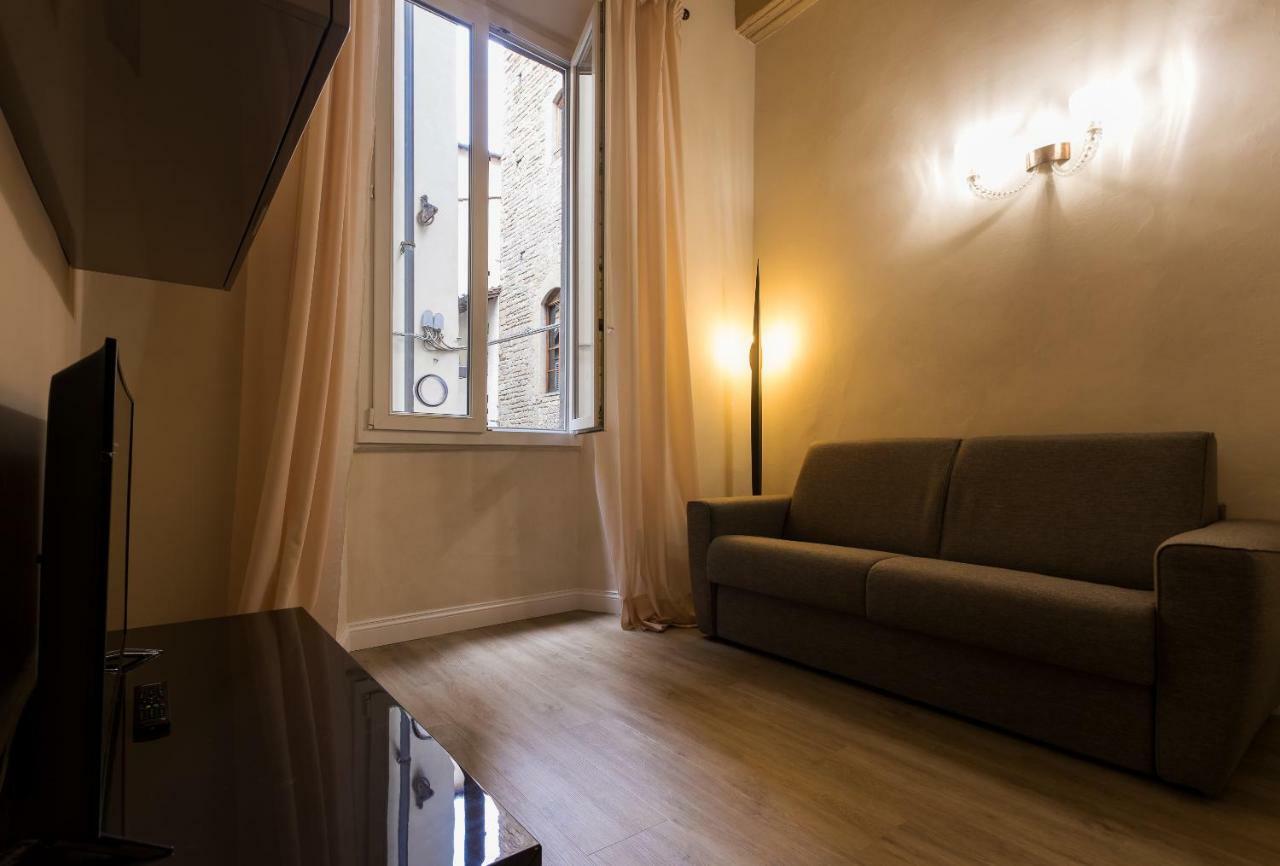 Duomo 2 Bedroom Apartment ฟลอเรนซ์ ภายนอก รูปภาพ